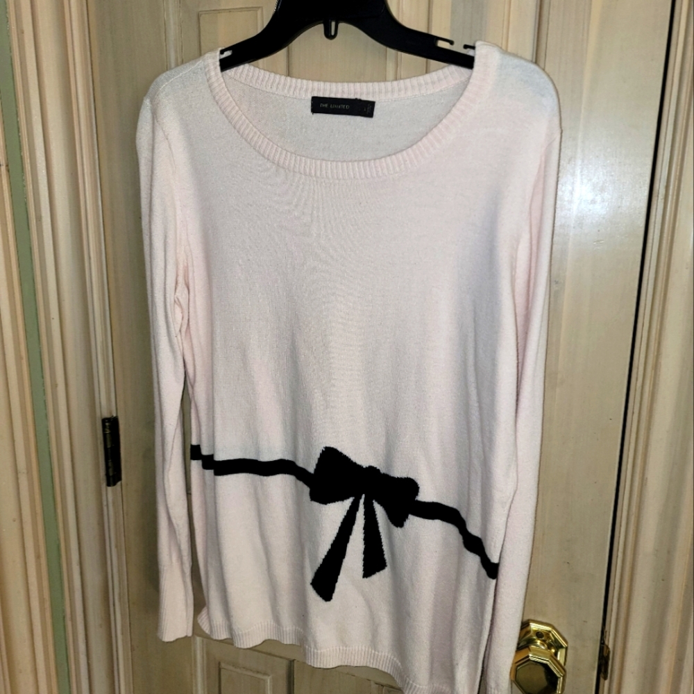 The Limited sz L Misses Blush Pink with Black Bow Sweatee